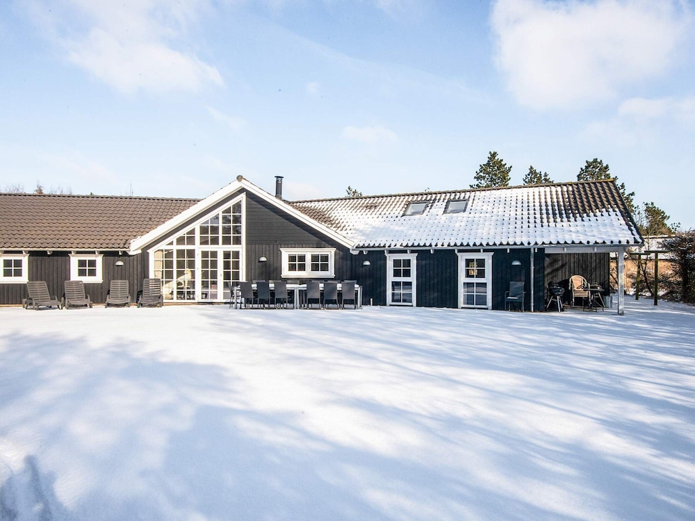14 person holiday home in Blåvand — 4-Star Luxury Hotel in Oksbol, Denmark