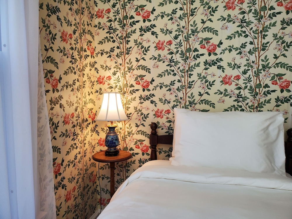Harbourside Inn - photo 15