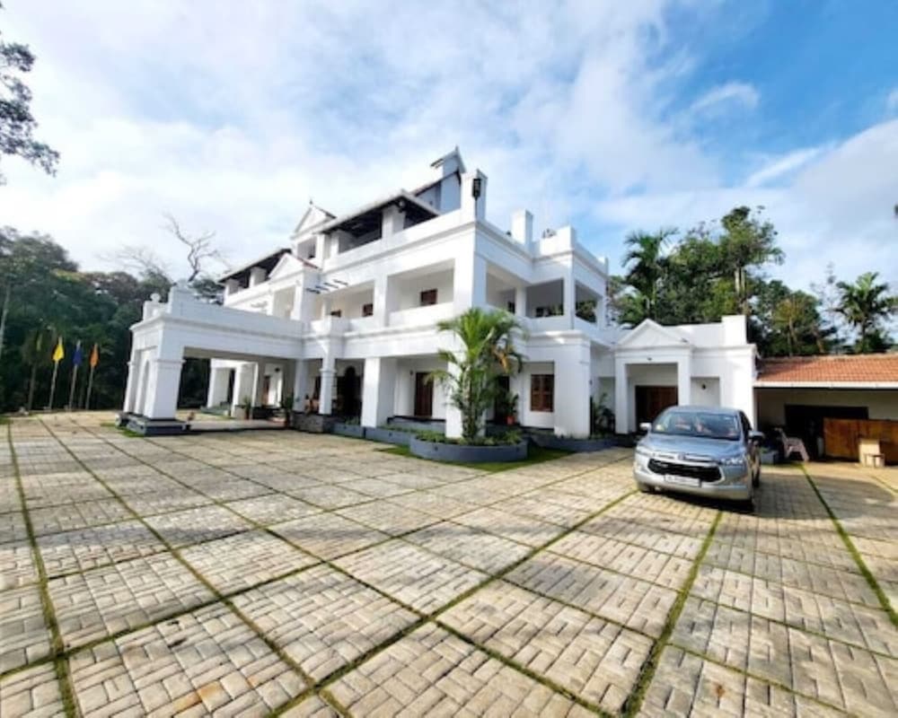 Orange Valley Plantation Holiday Coorg — hotel in Virarajendrapet