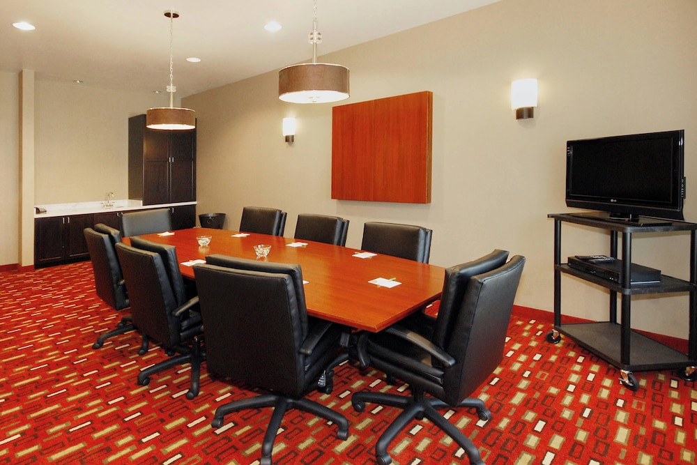 Courtyard Marriott Vicksburg - photo 24