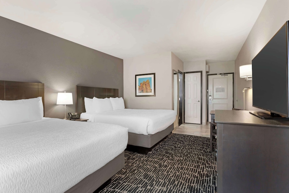 Best Western Plus Sun Canyon - photo 17