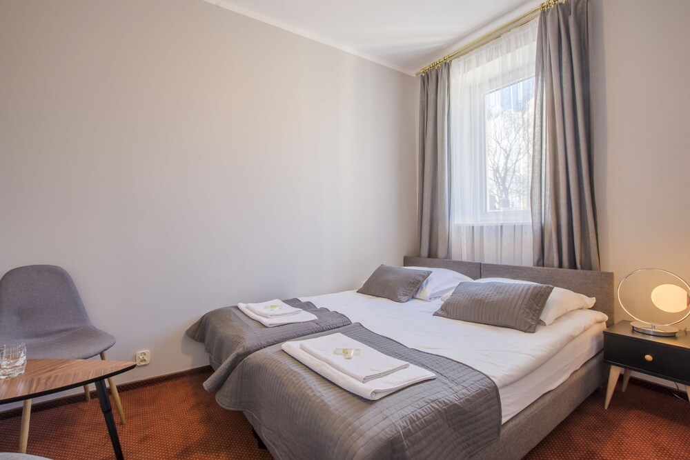 Moderna — hotel in Jastrzebia Gora