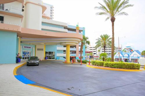 Luxury Beach Penthouse Villa Ocean Walk Resort in Daytona Beach, United States