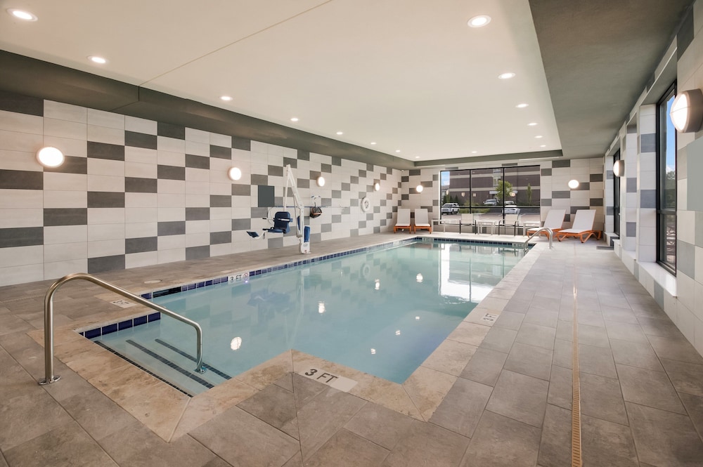 Holiday Inn & Suites Mt Juliet Nashville Area by IHG - photo 19