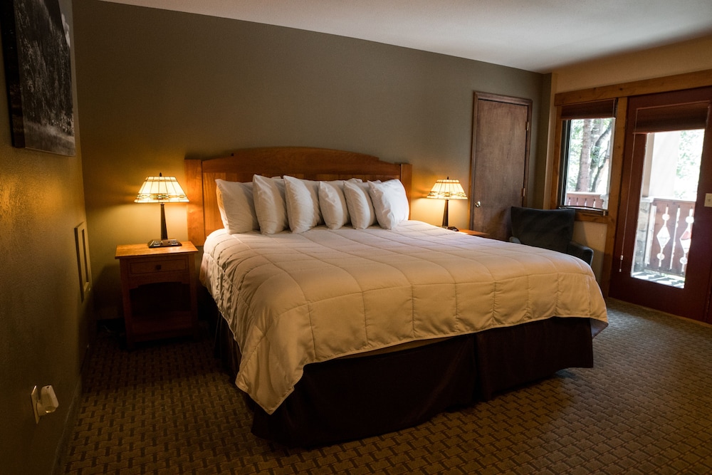 Silver Moon Inn - photo 50