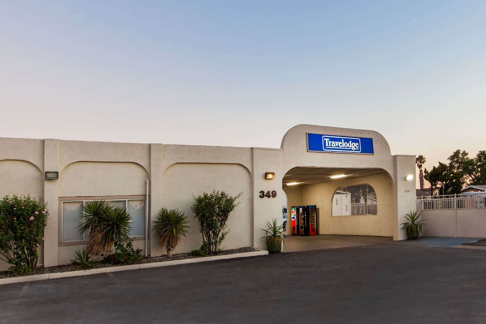 Travelodge by Wyndham Los Banos CA - photo 18