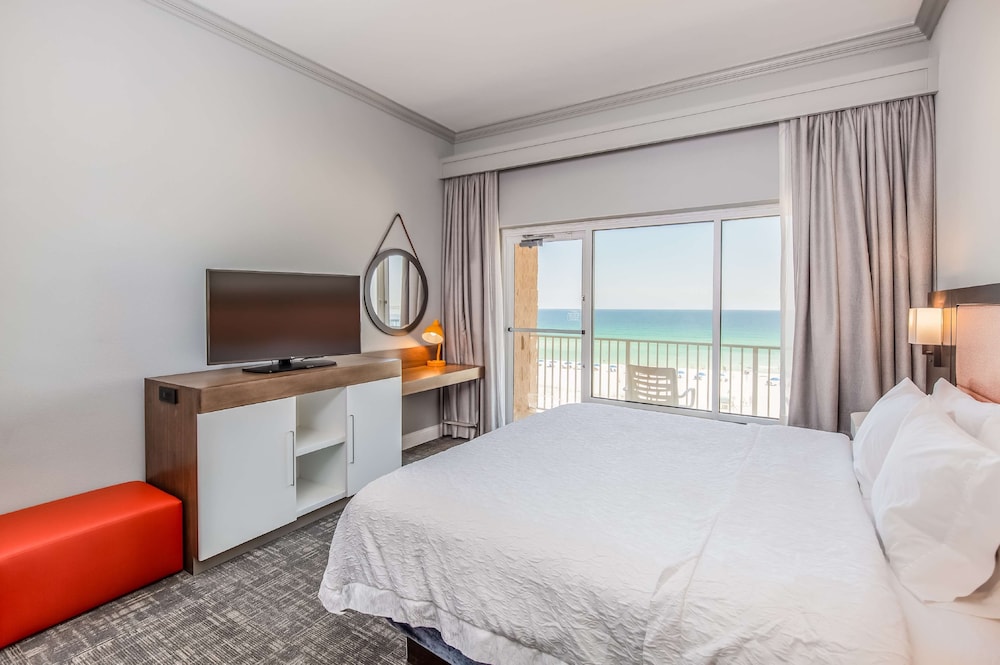 Hampton Inn Pensacola Beach - photo 24