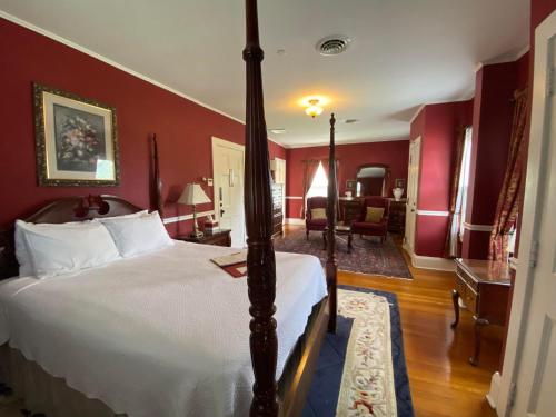Historic Rosemont Manor - photo 11