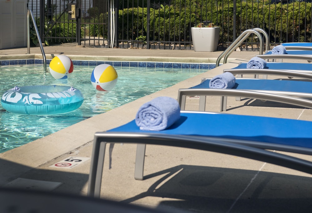 Towneplace Suites by Marriott Cincinnati Blue Ash - photo 24