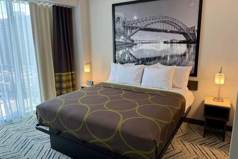 Super 8 by Wyndham Bronx Near Stadium - photo 6