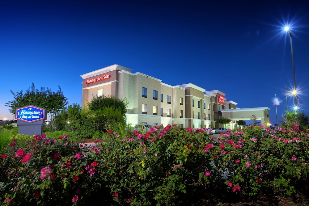 Hampton Inn & Suites Houston Rosenberg - featured photo