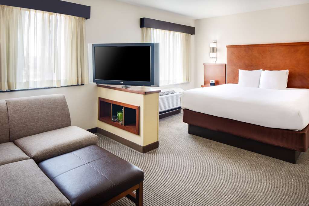 Hyatt Place South Bend Mishawaka - photo 13