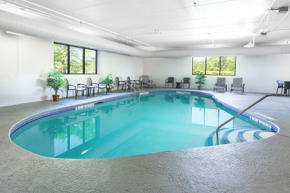 Staybridge Suites West Seneca by IHG - photo 22
