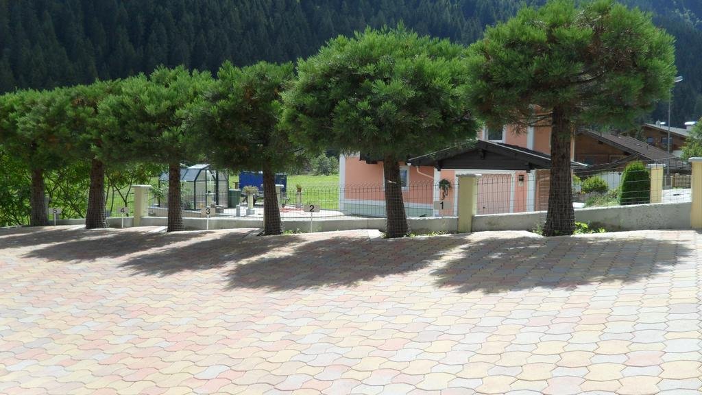 Apartment Alpenwelt — 4-Star Luxury Hotel in Neustift Im Stubaital, Austria