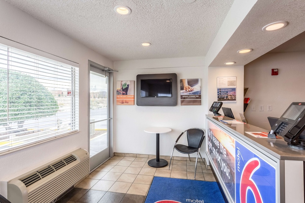 Motel6 Albuquerque NM South Airport - photo 3