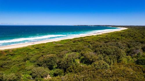 Aquavista Beach Lake Sun and Sand — Budgewoi — photo 2