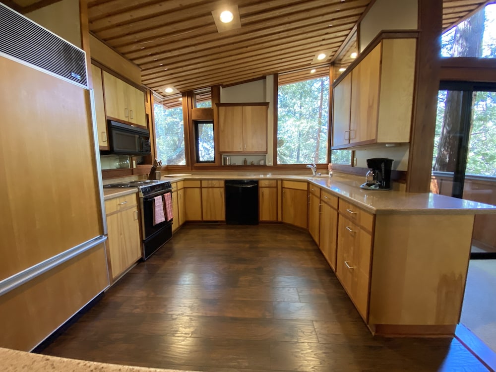 Idyllwild Inn - photo 128
