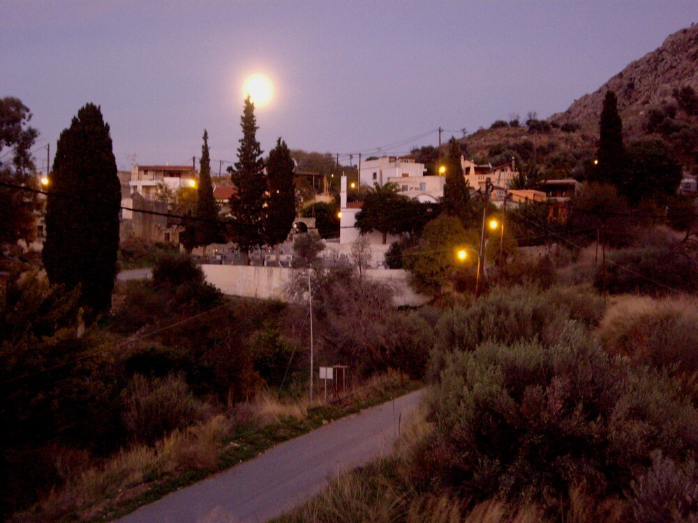 Ksa Sou Traditional Guesthouses — hotel in Moires