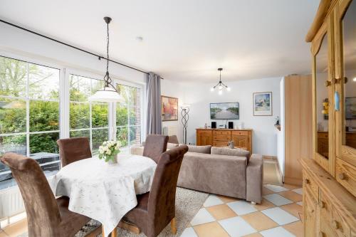 BIR9a Ferienwohnung Vahle — 4-Star Luxury Hotel in Timmendorfer Strand, Germany