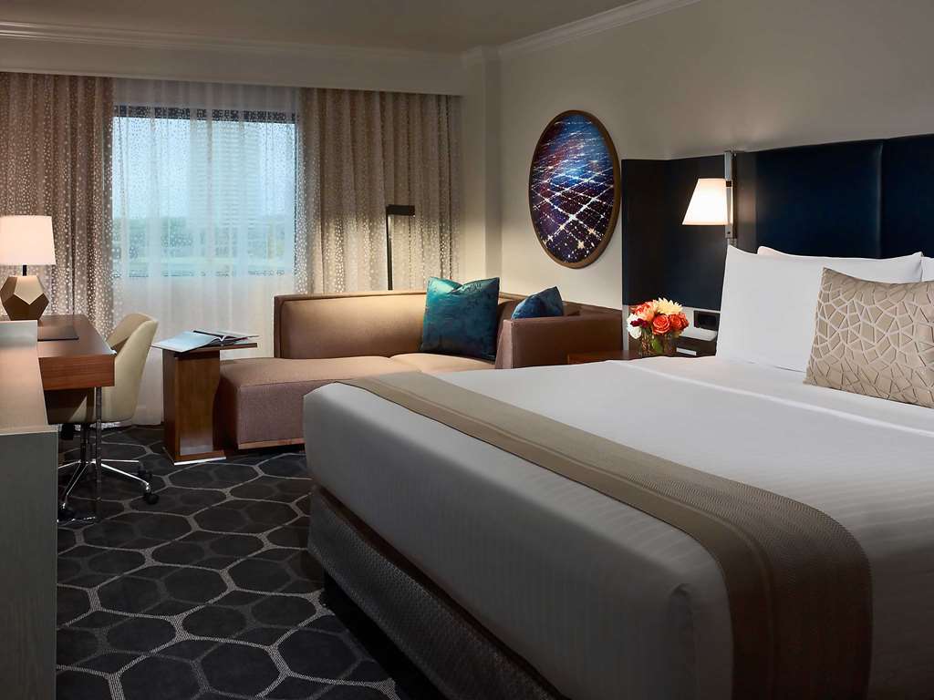 The Royal Sonesta Houston Galleria - photo 50