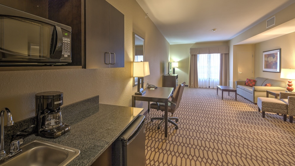 Holiday Inn Oklahoma City North Quail Spgs by IHG - photo 18