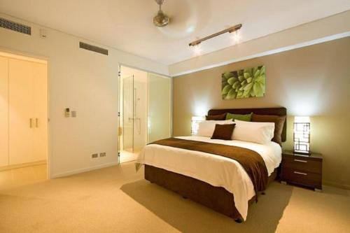 Darwin Waterfront Wharf Escape Holiday Apartments — 4-Star Luxury Hotel in Darwin, Australia