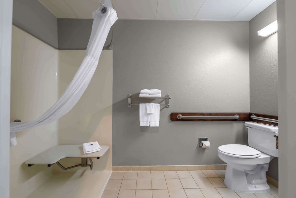 Motel 6 Dawsonville GA North GA Premium Outlets - photo 24