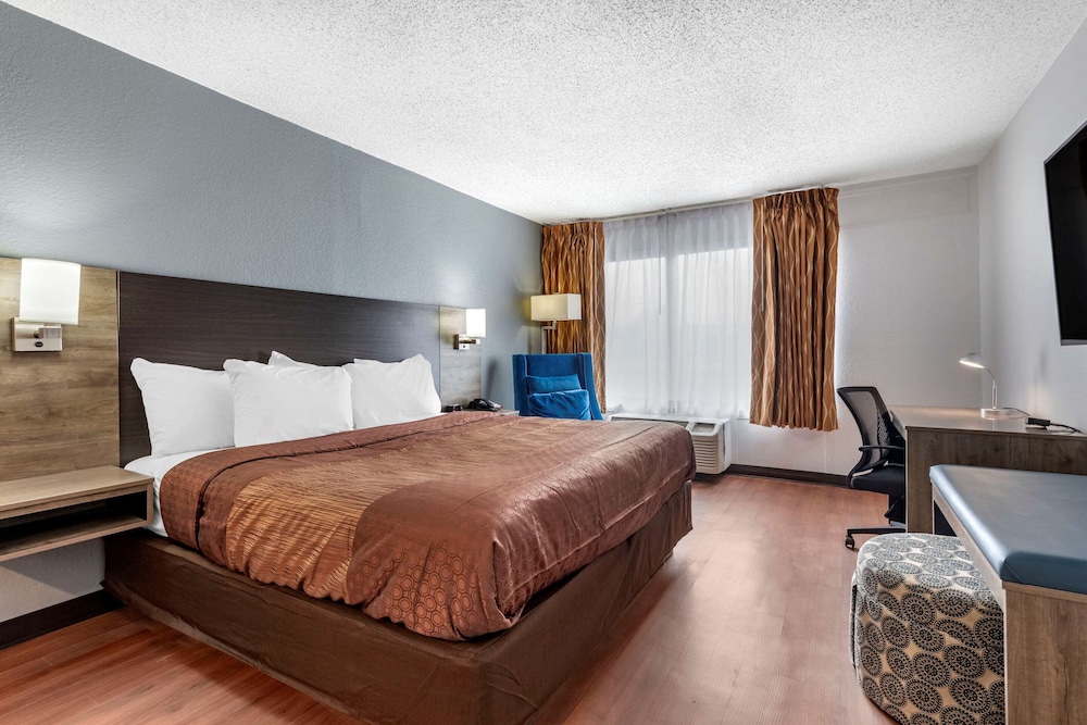 Quality Inn & Suites Sulphur Springs - photo 33