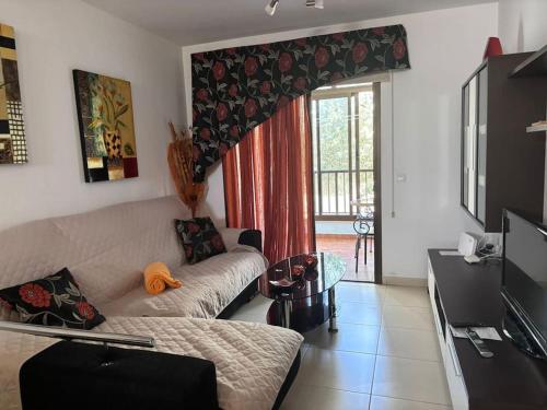 Puesta de Sol in Unknown City, Spain