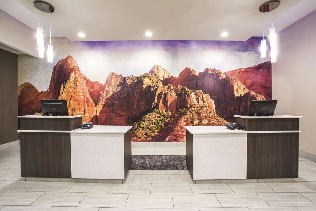 La Quinta Inn & Suites by Wyndham La Verkin Gateway to Zion - photo 4