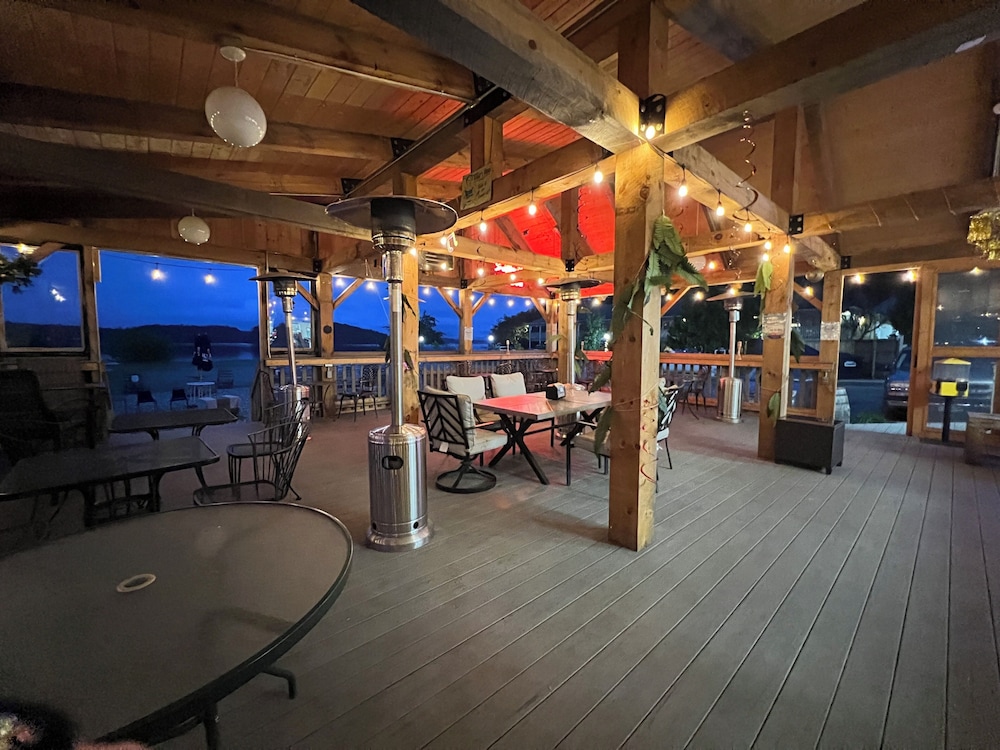 Island Pond Country Inn - photo 39