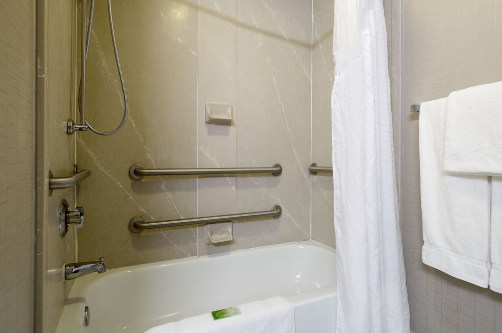 Holiday Inn Express Hershey Harrisburg Area by IHG - photo 31
