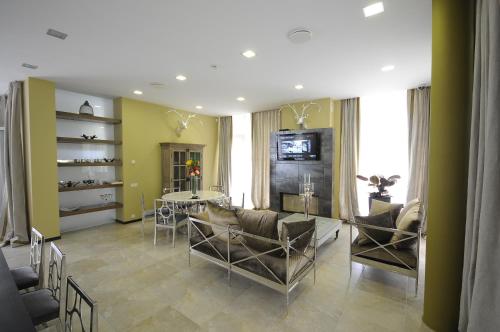 Art Hotel Fiagdon — hotel in Vladikavkaz