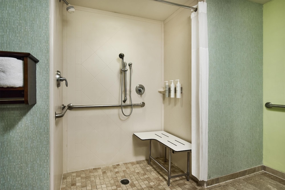 Hampton Inn & Suites Destin - photo 22