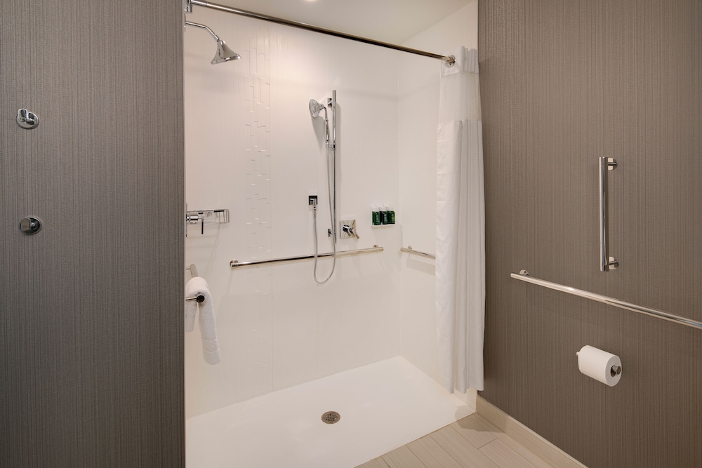 Courtyard by Marriott Atlanta Vinings Galleria - photo 27