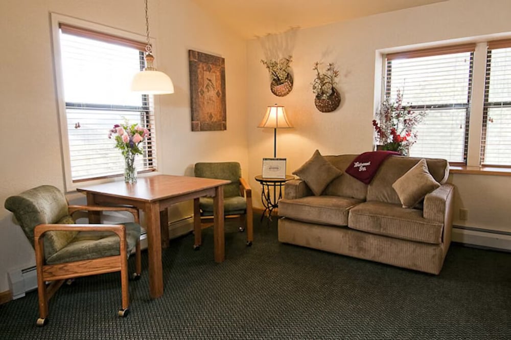 Wildwood Inn - photo 37