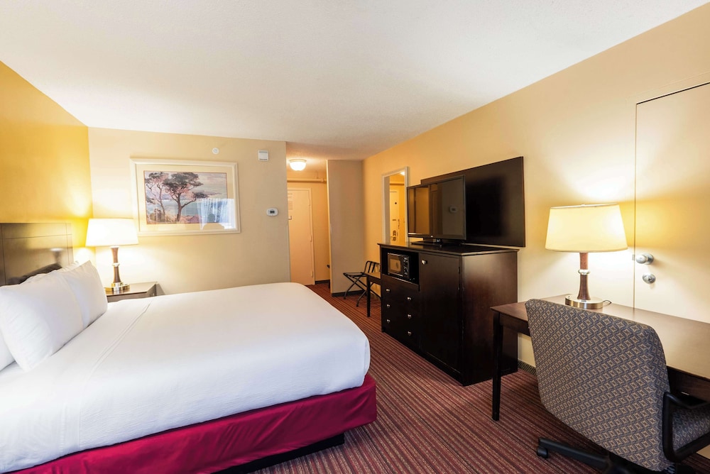 Fireside Inn & Suites Portland - photo 49
