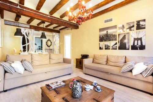Font 2 Circo Romano — 4-Star Luxury Hotel in Tarragona, Spain
