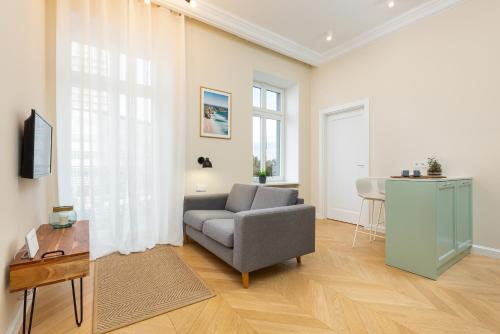 Apartments Warsaw Targowa by Noclegi Renters — 4-Star Luxury Hotel in Warsaw, Poland