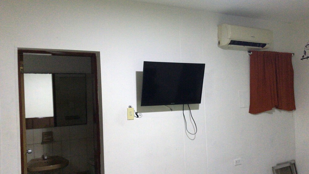 Hotel Marseille — Barranquilla — photo 2