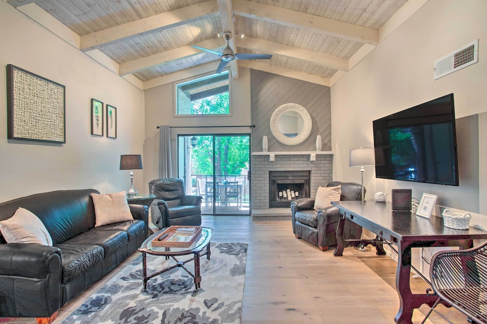 Bright Condo w Resort style Amenities in Sedona - photo 3