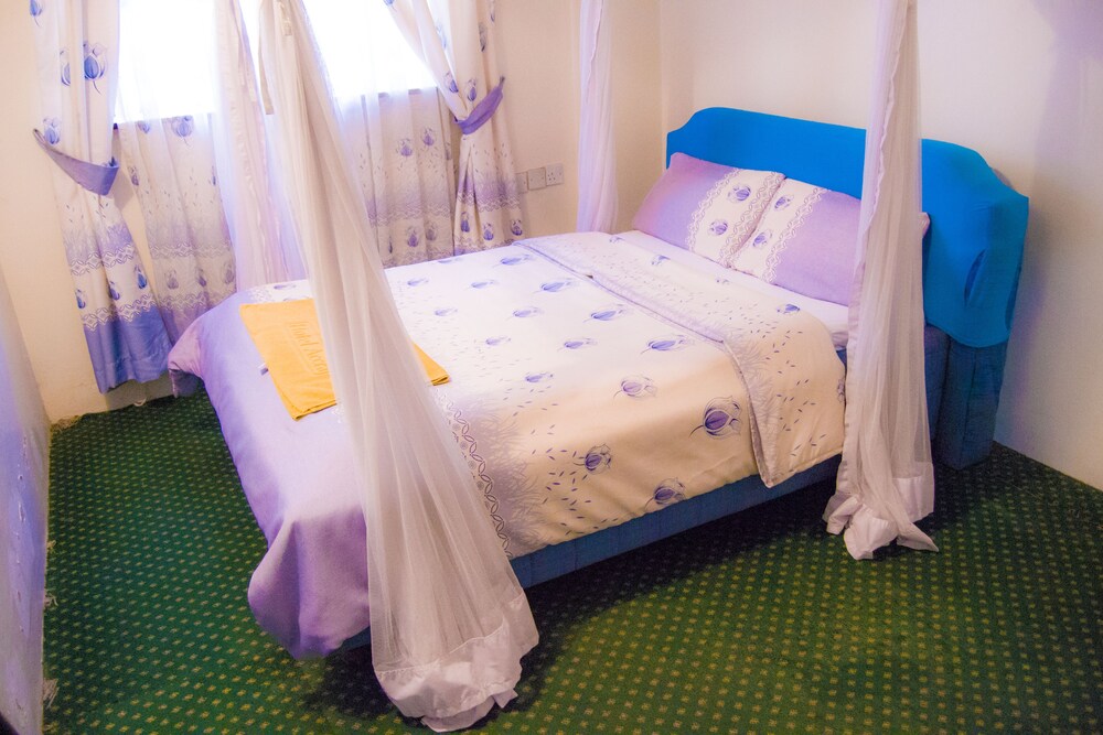 New Accra Hotel - last minute hotel in Nairobi