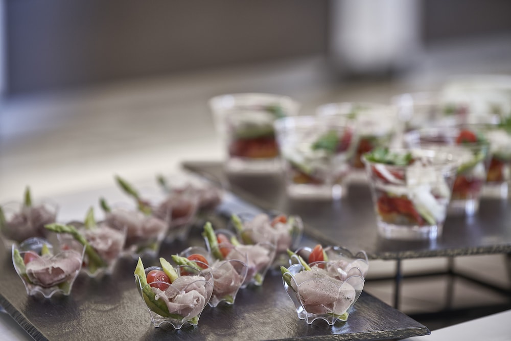 מזון ומשקאות