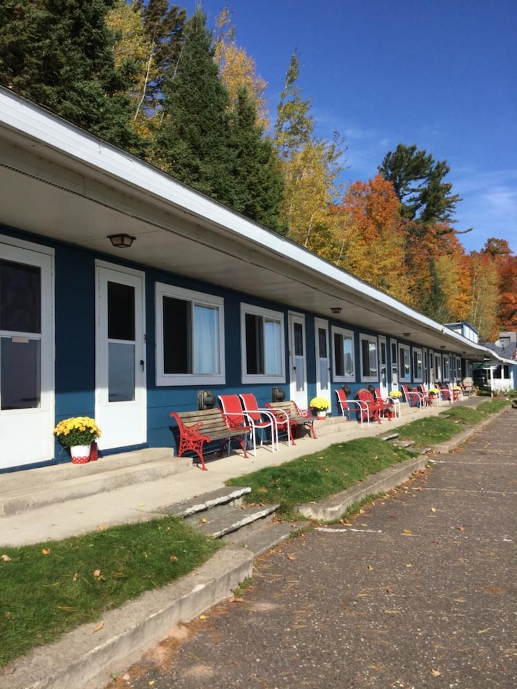 Carla's Inn - photo 20