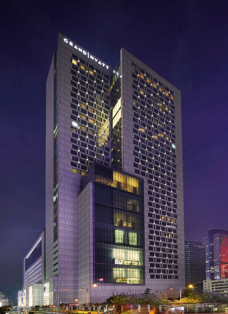 Grand Hyatt Chengdu - carbon neutral hotel in Chengdu