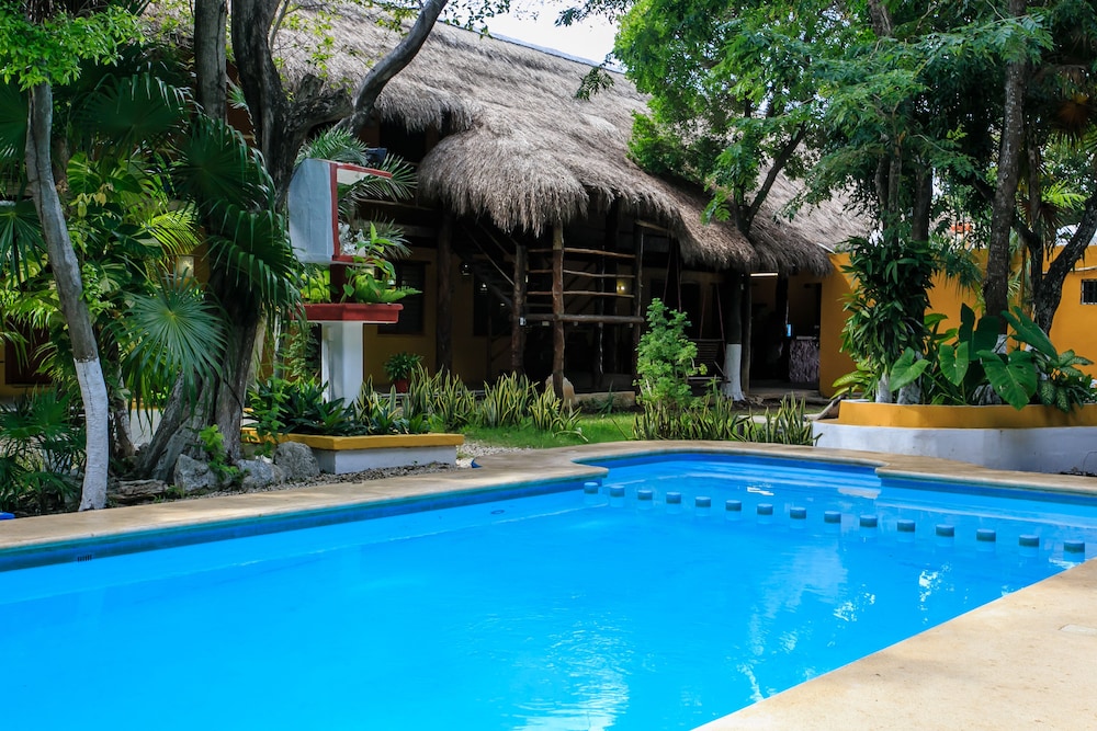 Ko'ox City Garden Hotel