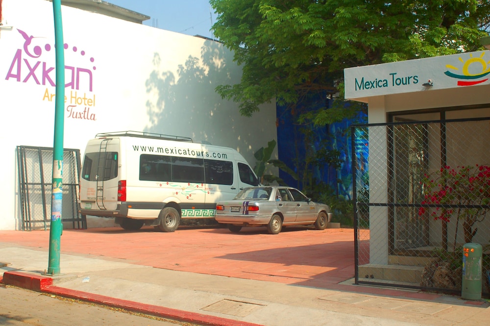 Airport shuttle
