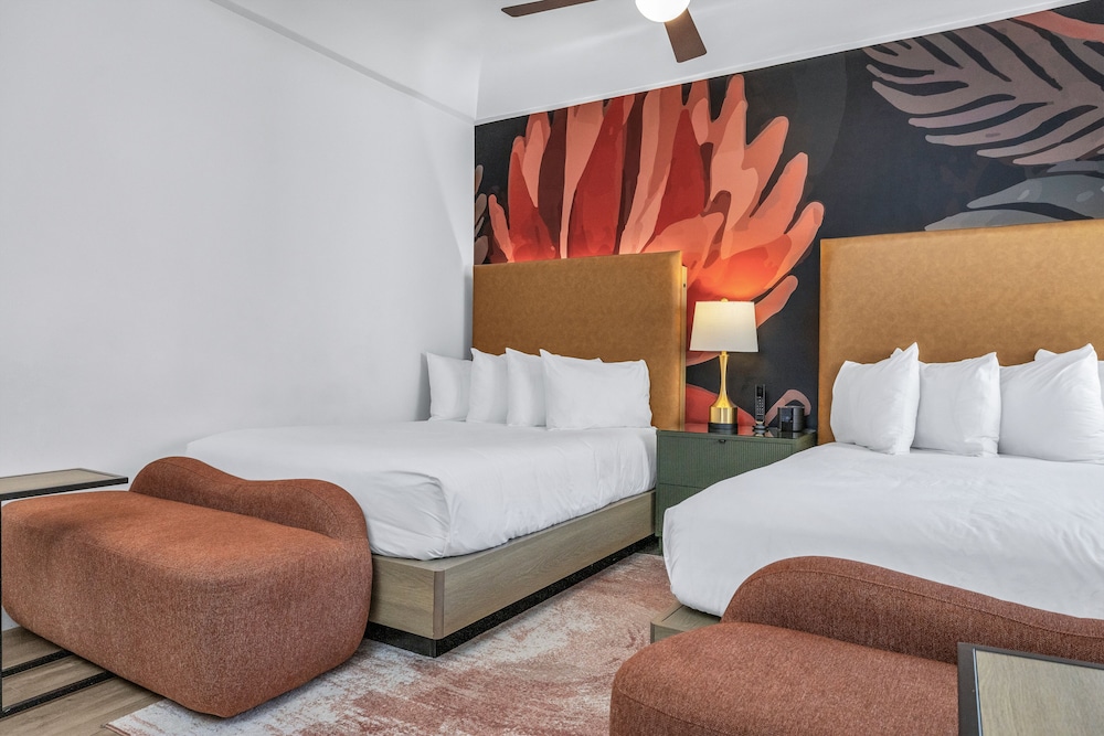 Nob Hill Hotel - photo 23
