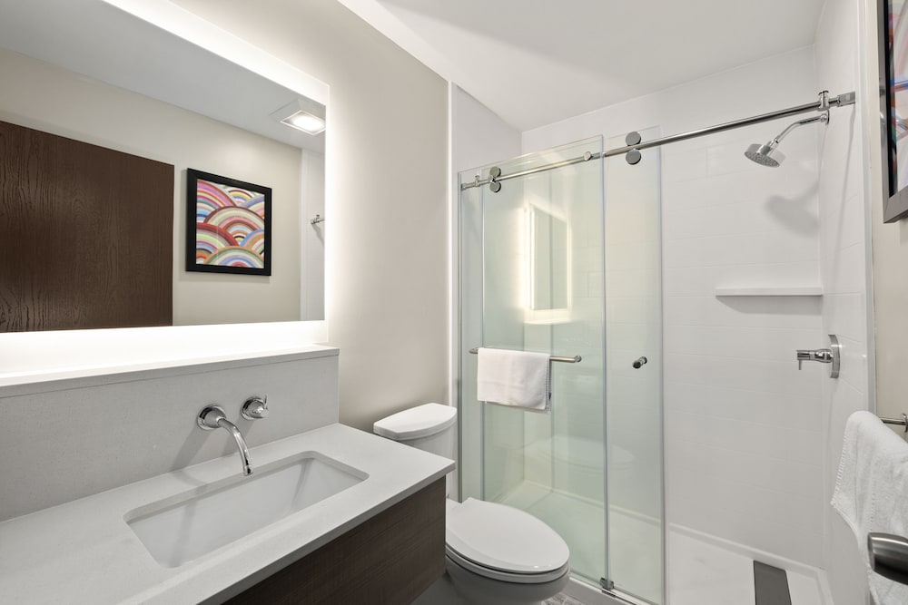 The Elmwood - photo 19