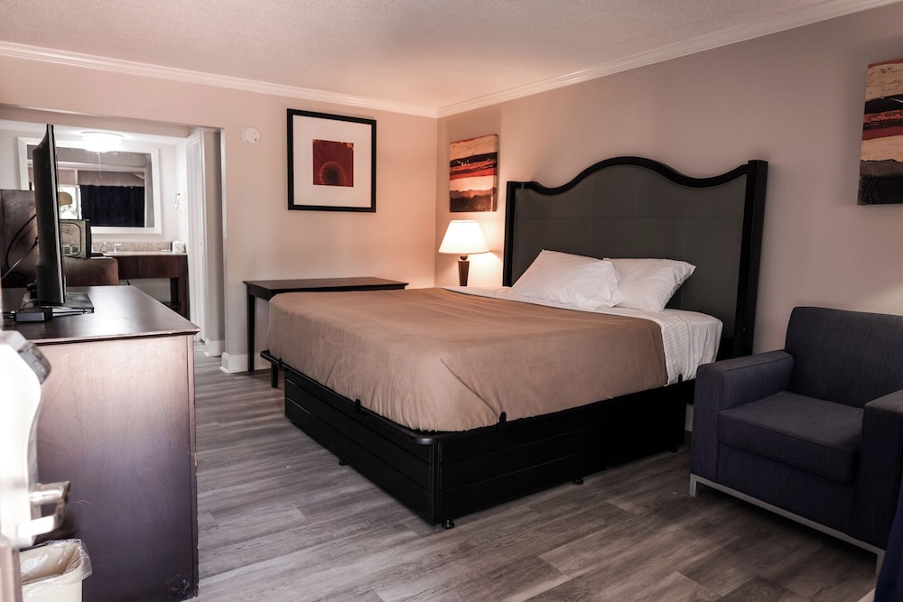 Riverside Inn & Suites by OYO Danville Ceaser Casino - photo 28